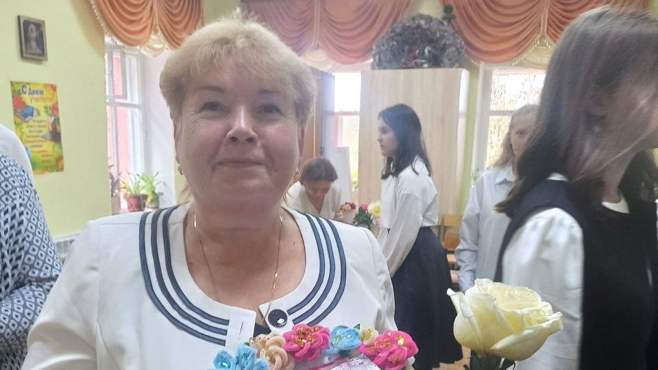 Дополнительное фото 11 к статье: С праздником, дорогие учителя!