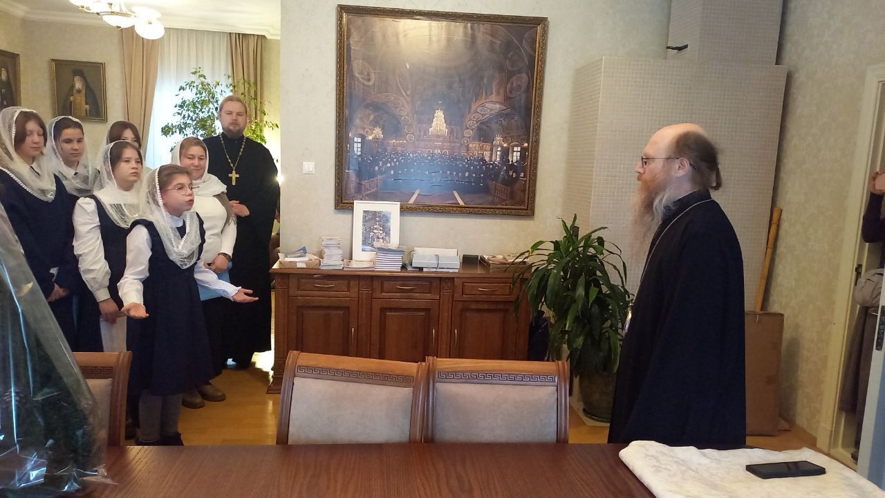 Дополнительное фото 6 к статье: Колядование в Оптиной пустыни