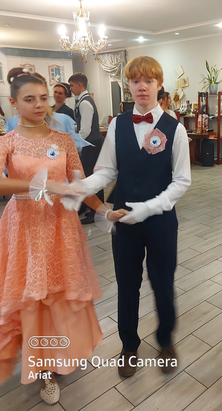 Дополнительное фото 3 к статье: Епархиальный бал ко Дню матери