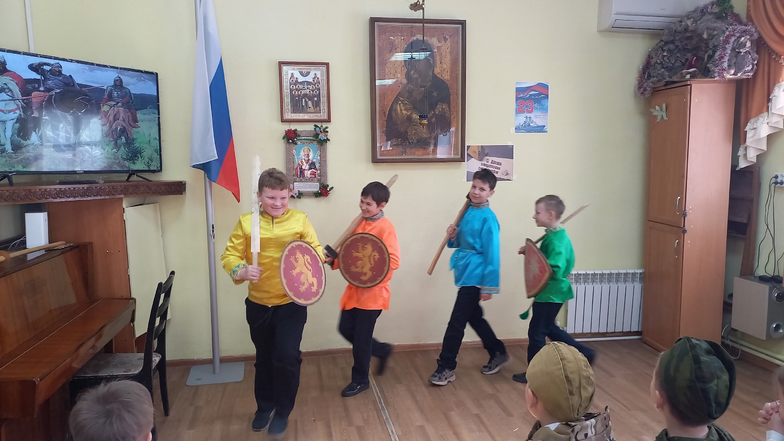 Дополнительное фото 4 к статье: Поздравляем вас, защитники Отечества!