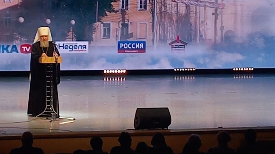 Дополнительное фото 1 к статье: Открытие XXVIII Богородично-рождественских образовательных чтений Калужской митрополии