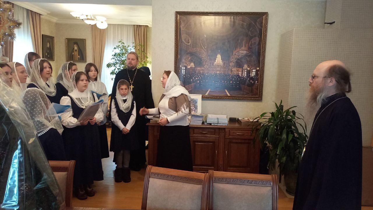 Дополнительное фото 8 к статье: Колядование в Оптиной пустыни