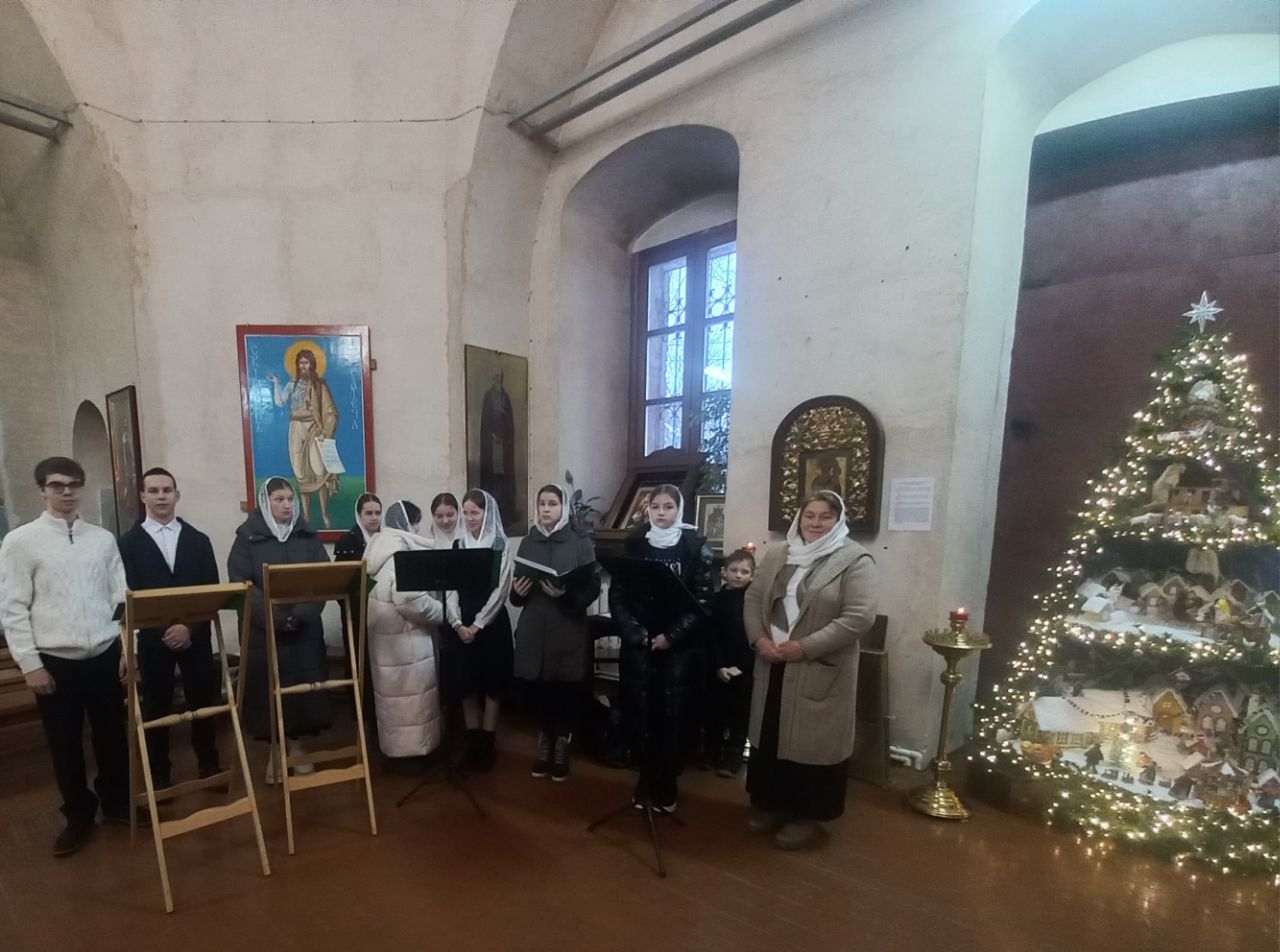 Фото к статье: Поздравление владыки Макария с Днём тезоименитства